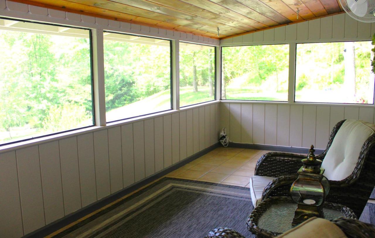 Stay At The Retreat! Gatlinburg-Dollywood Sevierville Exteriör bild